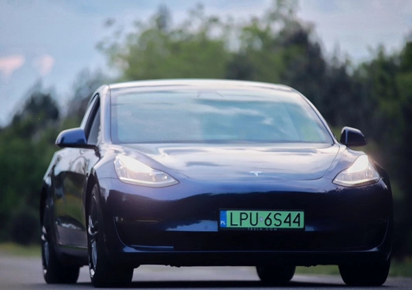 Tesla Model 3 cena 124900 przebieg: 139000, rok produkcji 2019 z Nowy Sącz małe 232